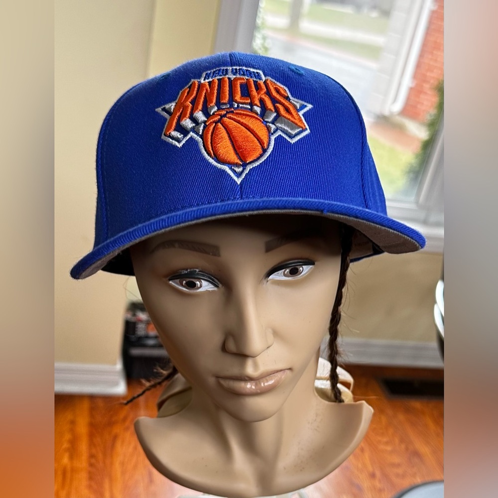 Gorgeous KNICKS SnapBack !!!